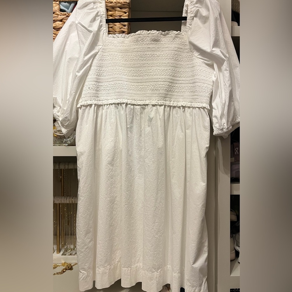 American Eagle Outfitters White Smocked Top